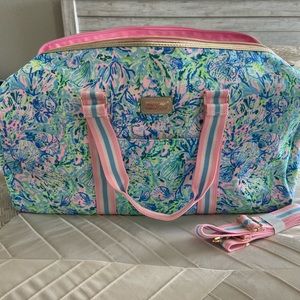 Lilly Pulitzer travel bag